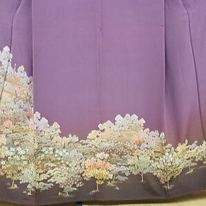 平和屋-こころ店■豪華色留袖 総刺繍 風景草花文 暈し染め 金糸 正絹 逸品 AAAD3956Bzgの画像3