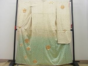 平和屋川間店■豪華振袖　総駒刺繍　青海波菊丸文　暈し染め　金彩　逸品　n-sg0955