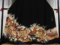 平和屋-こころ店■谷崎潤一郎の世界　黒留袖　駒刺繍　花車文　暈し染め　金彩　正絹　逸品　AAAD3223Bph_画像2