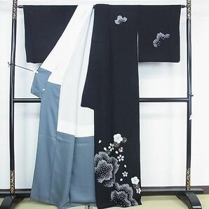 平和屋2■訪問着 刺繍 雪輪花文 舞桜 黒地 金彩 さが美扱い 逸品 DAAB5910wbの画像3