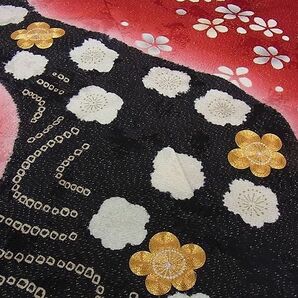 平和屋2■豪華振袖 駒刺繍 舞花文 流水梅文 暈し染め 金糸 金通し地 逸品 DAAB8073psの画像6