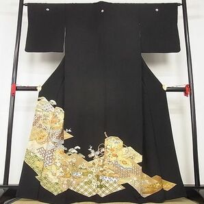 平和屋-こころ店■豪華黒留袖 駒刺繍 貝桶七宝花文 金彩 正絹 逸品 AAAD0910cyの画像1