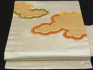 平和屋川間店■九寸名古屋帯　駒刺繍　雲取り吉祥文　金銀糸　逸品　uw0406