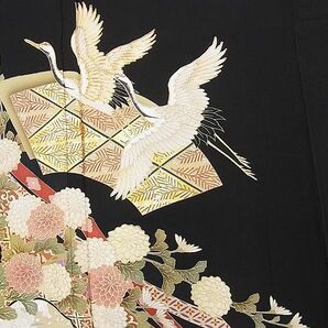 平和屋野田店■豪華黒留袖 駒刺繍 吉祥飛鶴花文 金銀彩 逸品 未使用 BAAC8819pkの画像4