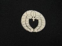 平和屋野田店■豪華黒留袖　総刺繍　尾長鳥　金銀彩　逸品　BAAC3018yc_画像7