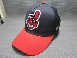 NEW ERA ニューエラ × Cleveland Indians クリーブランド インディアンス　メッシュキャップ　帽子　黒×赤　スナップバック~58　S2404B②