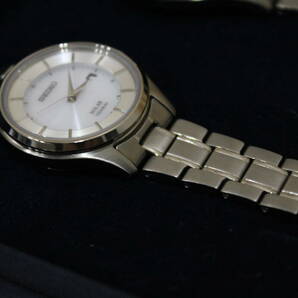 TH04269 SEIKO V157-0BX0 V137-0CS0 ペアウォッチ ソーラー 腕時計 未使用品の画像6