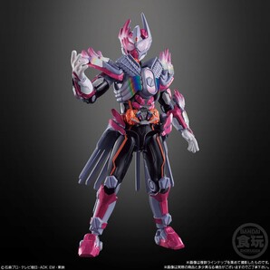 装動 仮面ライダーガッチャード→5←Feat.装動 仮面ライダーギーツ ヴァルバラド ABセットの画像1