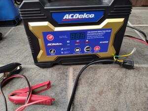 ACDelco (エーシーデルコ) 全自動バッテリー充電器 12V専用 AD-2002