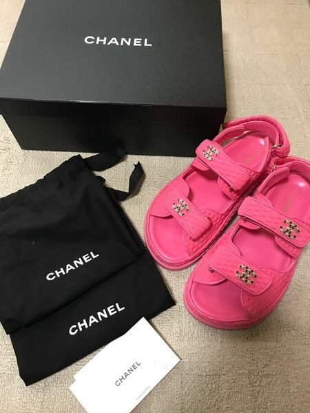 シャネル CHANEL 可愛いピンクココマーク付サンダル　