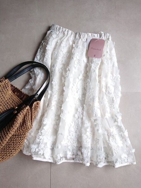 未使用couture broochのチュールフラワーモチーフスカート