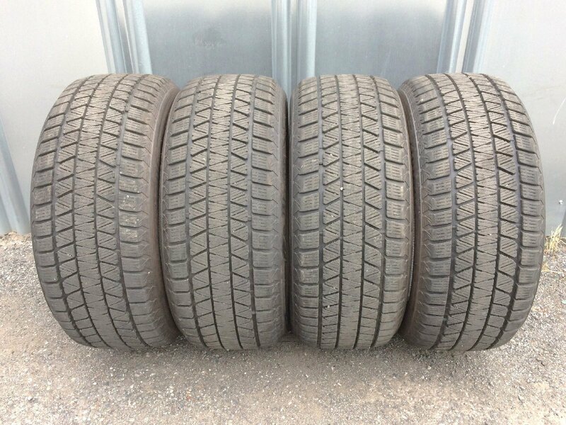 中古 ブリヂストン ブリザック DM-V3 20インチ 275/50R20 2020年製造 スタッドレスタイヤのみ4本セット BRIDGESTONE BLIZZAK ブリジストン