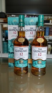 ザ グレンリベット 12年 200周年記念 限定ボトル 700ml 2本セット　　　THE GLENLIVET 箱付き 　スコッチ