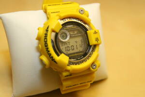 カシオ CASIO G-SHOCK GF-8250-9JF FROGMAN フロッグマン タフソーラー イエロー バックライト潜水蛙 中古美品