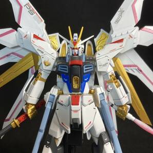 HGCE ストライクフリーダムガンダム オリジナルカスタム 全塗装完成品 １円スタート 改修 改造 マイティーストライクフリーダムガンダム風の画像1