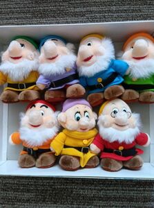 THE Seven Dwarfs ディズニー ぬいぐるみ　　　　　　△15年程まえのビンテージ「レア」△