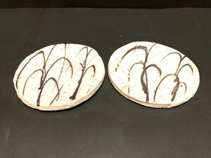 【骨董】平皿2枚　取皿　茶道具　菓子皿　陶器　焼物　古美術　インテリア　コレクション　個性的
