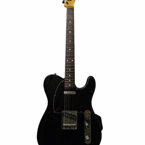 【ジャンク】Fender フェンダー エレキギター テレキャスター 部品取り 修理 収納ケース付きの画像2