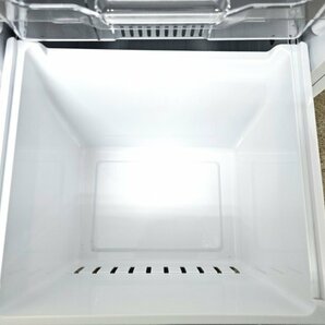 ☆直接引き取り歓迎☆ Hisense ハイセンス 2ドア冷凍冷蔵庫 HR-D15C 150L 一人暮らし ファン式自動霜取り キッチン 2019年製の画像7