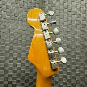 Z823-K54-395 Fender Japan STRATCASTER フェンダー ジャパン ストラトキャスター オリジナルカスタムボディ 6弦 弦楽器 通電・音出しOK ②の画像8