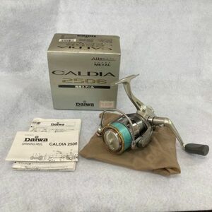 E149-D1-699 Daiwa ダイワ CALDIA 2506 カルディア スピニングリール 釣り 釣り具 フィッシング 箱/説明書/袋付き ②