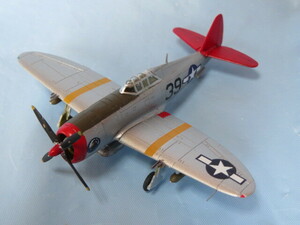 【完成品】1/144 『 P-47D Thunderbolt Razorback 』第302戦闘航空隊 (39)