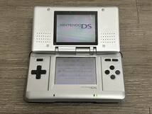 ☆ DSLite ☆ ニンテンドーDS プラチナシルバー 動作品 本体 タッチペン 付属 Nintendo DS GBA ニンテンドー 任天堂 7131_画像5