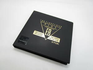 TDK　5インチ　2HD　フロッピーディスク　ケース　重量感ありしっかりした作りです。　343ｇ　送料600円(RR321