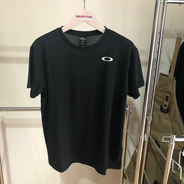 M オークリー　oakley Tシャツ