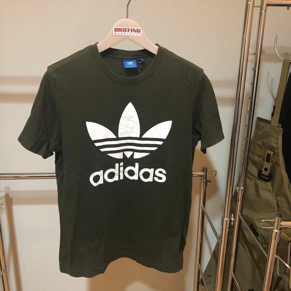 L アディダス　adidas Tシャツ　オリジナルス　originals