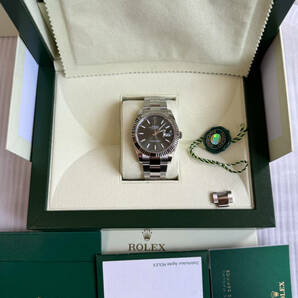 ロレックス ROLEX デイトジャスト 41 mm 126334 ミントグリーン/文字盤 中古 メンズ腕時計 箱付きの画像1