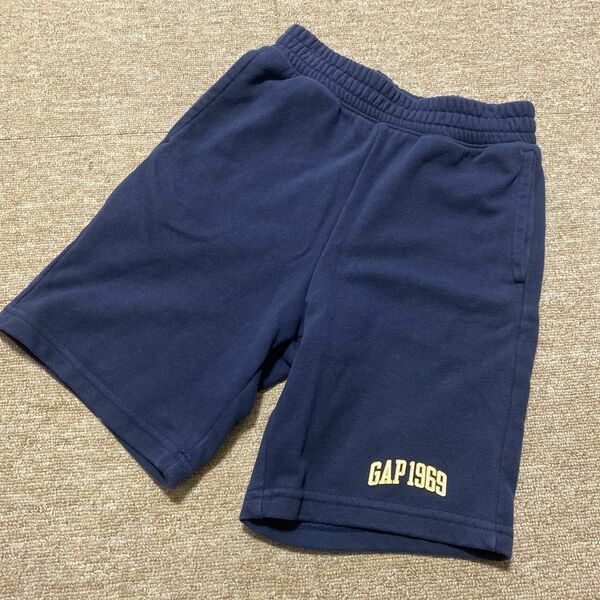 GAP ギャップ　140cm スウェット　ハーフパンツ　キッズ　ネイビー　短パン　