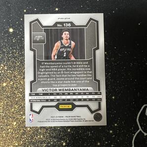 NBA 2023-24 Prizm Victor Wembanyama SILVER PRIZM Rookie Card RC #136 Spurs の画像2