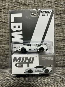 MINI GT 1/64 LB限定ブリスター　209 LB-Silhouette WORKS GT 日産　35GT-RR 