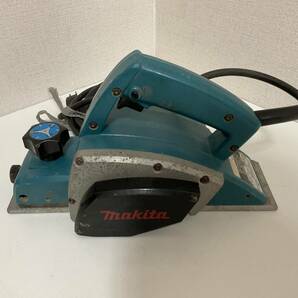 1624◆makita マキタ 1900BA 82mmカンナ 電動工具 通電確認OK 作業 工具 DIY 道具 ※コード難ありの画像1