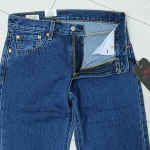 新品リーバイス24767-0011 W29 551Z ルーズストレート インディゴ・ミッドユーズド BIG-E Authentic Straight Jeansの画像3