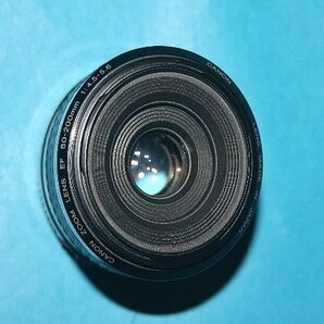 ★ GW限定 激安1円出品！きれいな作動品！★ キヤノン Canon ZOOM LENS EF 80-200mm F4.5-5.6 USM ※ 難あり実用品！FD2102の画像2