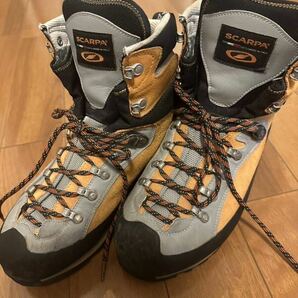 送料無料★トリオレプロGTX★スカルパSCARPA★登山靴縦走★オレンジEU44トレッキングシューズの画像1