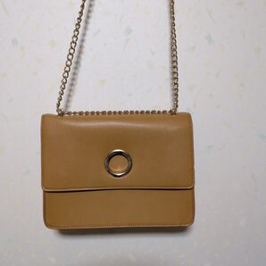 GUのオシャレバック