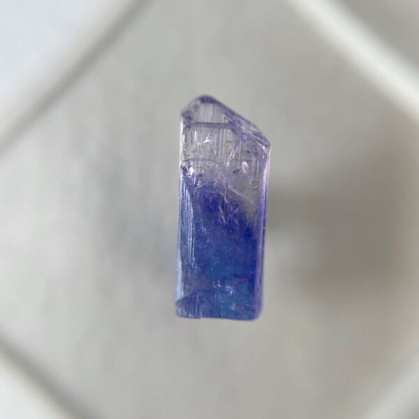 ゾイサイト タンザニア産 結晶 原石 鉱物標本