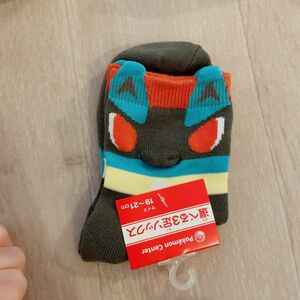 ルカリオ　靴下　ポケモンセンター 