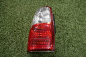 中古 トヨタ 純正 ハイラックス サーフ 180 185 系 リア テールライト テール ランプ 左 RZN180W RZN185W VZN180W VZN185W KZN185 (T8193D)