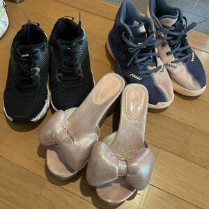 中古　スニーカー　サンダル　adidasなど　女の子　22cm 22.5cm