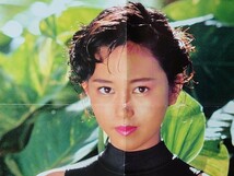 昭和レトロ 1980年代 浅香唯 ポスター サイン入り 当時物 Kanebo Cosmetic 夏はC 非売品 希少品 レア物 YUI ASAKA（女性アイドルタレント）_画像3