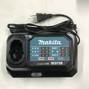 sb2156 送料無料！美品 マキタ makita 充電式ペンインパクトドライバ オリーブ TD022D バッテリ×2 充電器 ケース付きの画像8