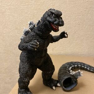 海洋堂　総進撃ゴジラ ソフビ ガレージキット完成品　酒井ゆうじ　東宝 怪獣 フィギュア GODZILLA 