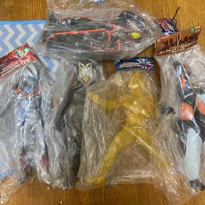 ビッグサイズソフビ フィギュア ウルトラマン 仮面ライダー バンプレスト ティガ　ゼットン　メフィラス　ナイトファイズ保管品 