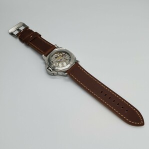 新品 手巻き ノーロゴ メンズ腕時計 ミリタリー 44mm 機械式 シースルーバック アジア製ムーブメントの画像5
