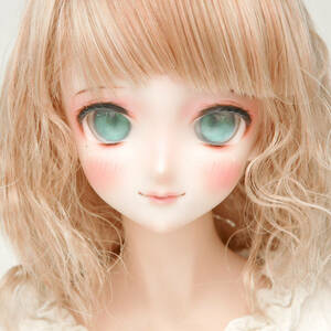 Art hand Auction [Honey Bunny] DDH-09 SW (piel semiblanca) cabeza personalizada + ojos de resina hechos a mano Volks Dollfie Dream, muñeca, muñeco de personaje, sueño de muñeca, partes