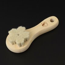 ●469848 【SALE♪】未使用品 浅草アートブラシ 白馬と栗毛のボディブラシ 「さくら」 山羊毛の洗顔ブラシセット スタンド・クリーナー付_画像4